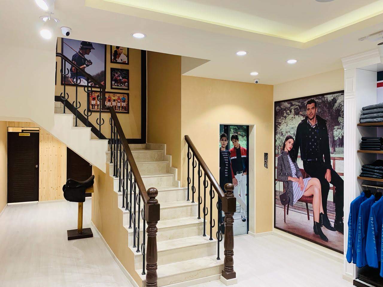 Urban Retail Space